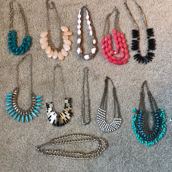 Statement necklace bundle - Picture 2 of 8